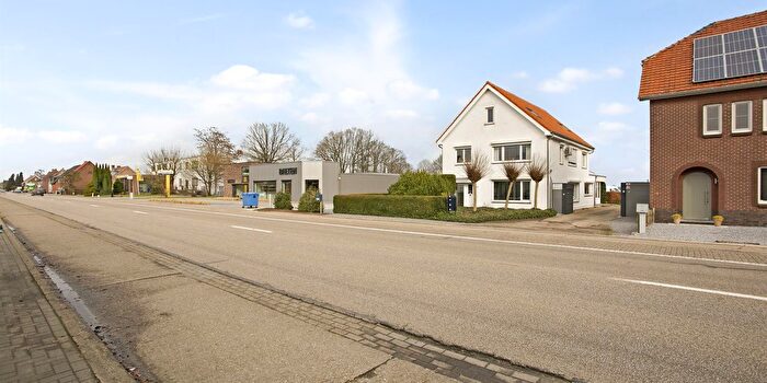Weertersteenweg, Maaseik : Maison 3 pièces à vendre