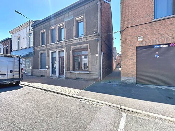 Rue Léon Duray, HOUDENGGOEGNIES - Maison 4 pièces à vendre
