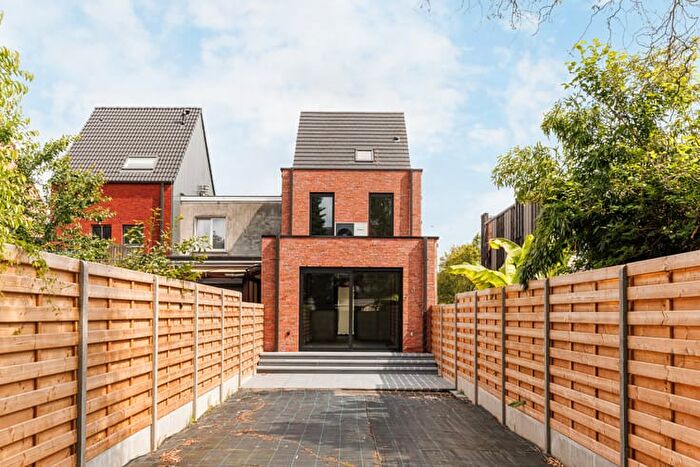 Maison 4 pièces à vendre à Wenigerstraat, Borsbeek