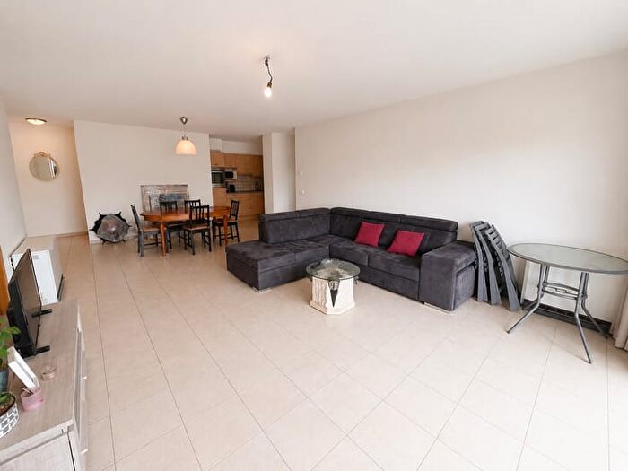 Chaussée de Mons, NIVELLES : Appartement 2 pièces à louer