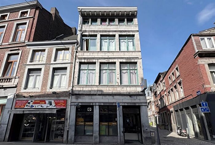 Appartement 4 pièces à Rue PuitsenSock, Liège, à vendre