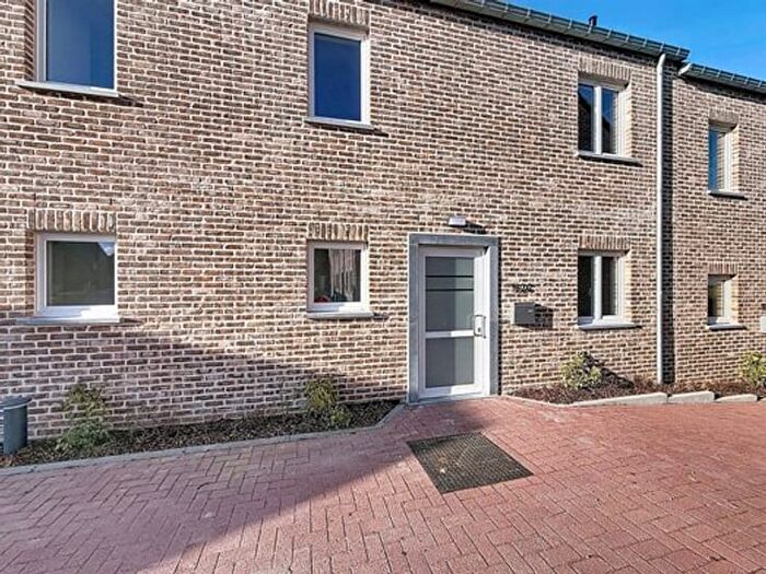 Chaussée de Wavre C, Maison - Maison 4 pièces à vendre