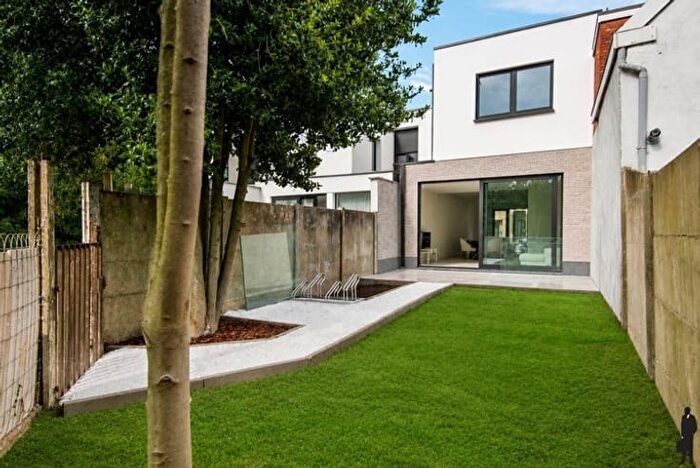 Maison 3 pièces à Transvaalstraat, Kontich, à vendre
