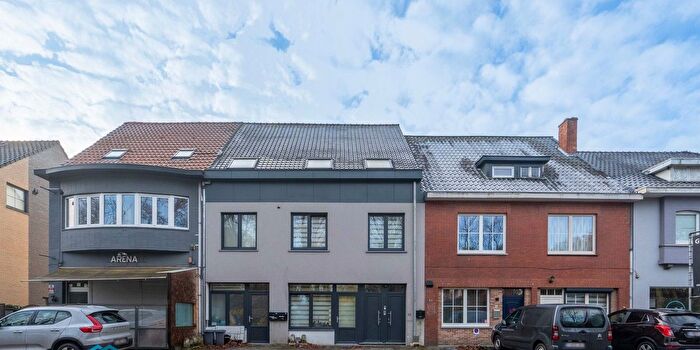 Appartement 3 pièces à Koolmijnlaan, Houthalen, à vendre
