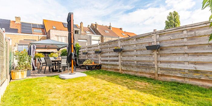 Maison 3 pièces à Lisseweegsesteenweg, Lissewege, à vendre
