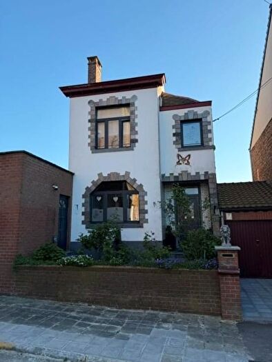 Maison 3 pièces à vendre à Place de HaineSaintPaul, La Louvière
