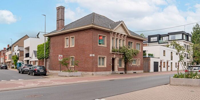 Adriaan Brouwerstraat D, Oudenaarde : Maison 6 pièces à vendre