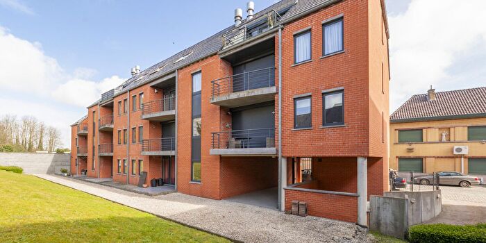 Ath, Henegouwen : Appartement 2 pièces à vendre