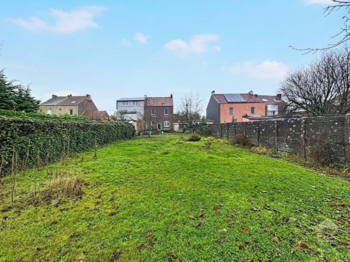 Maison 2 pièces à vendre à Chaussée de Nivelles, Genappe
