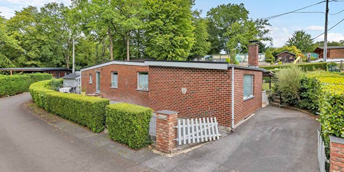 Maison 1 pièce à vendre à Allée des bleuets, Hastièrelavaux