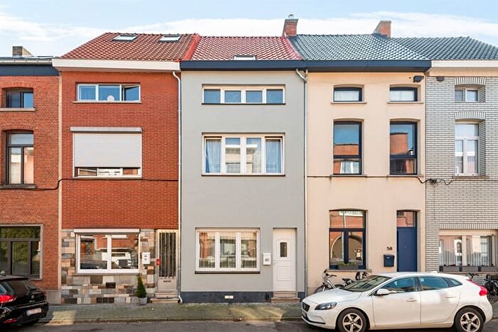 SintGommarusstraat, MECHELEN - Maison 4 pièces à vendre