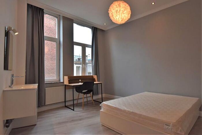 Rue des Champs, Bressoux - Appartement 6 pièces à louer