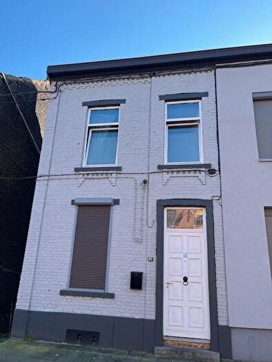 Maison 3 pièces à Rue Chet, MontigniessurSambre, à vendre