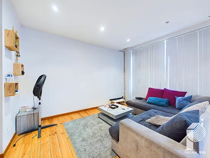 Rue d'Amercoeur, Liège : Appartement 2 pièces à vendre