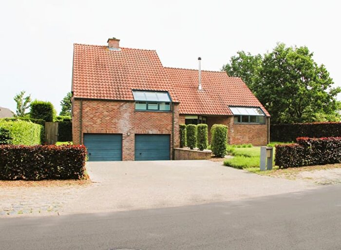 Maison 4 pièces à vendre à Prijstraat, Tielen