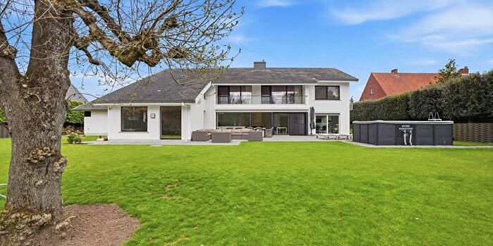 Kleine Veldstraat, Staden : Maison 7 pièces à vendre