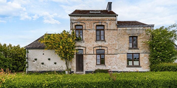 Maison 4 pièces à vendre à Rue du Rouge Fossé, Tihange