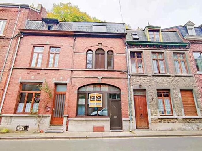 Rue Arthur Defoin, Dinant - Maison 3 pièces à vendre