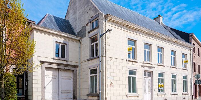 Maison 5 pièces à Markt, HerkdeStad, à vendre