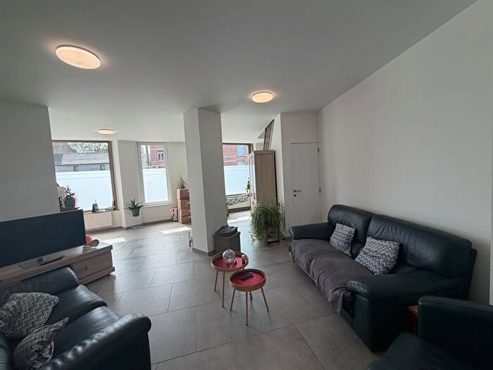 Rue Albert Ier, STAMBRUGES - Appartement 2 pièces à louer