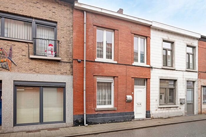 Maison 5 pièces à Oude Leuvensestraat, Tienen, à vendre