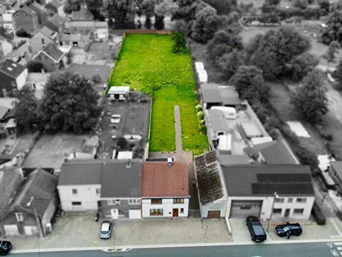 Maison 3 pièces à Rue Coin Dupont, Wanfercée Baulet, à vendre