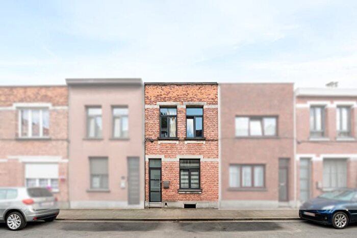 Marathonstraat, Antwerpen : Maison 2 pièces à vendre