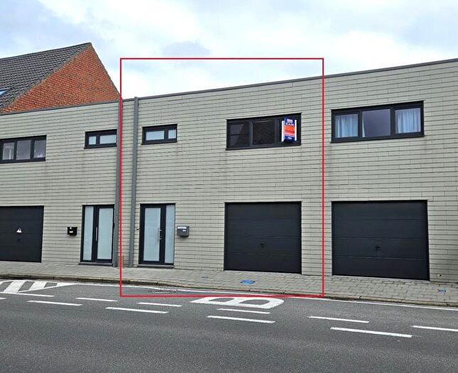Maison 1 pièce à louer à Emiel Hertecantlaan A, Berlare
