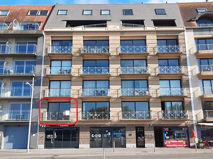 Appartement 9 pièces à louer à Kapelstraat, Bredene