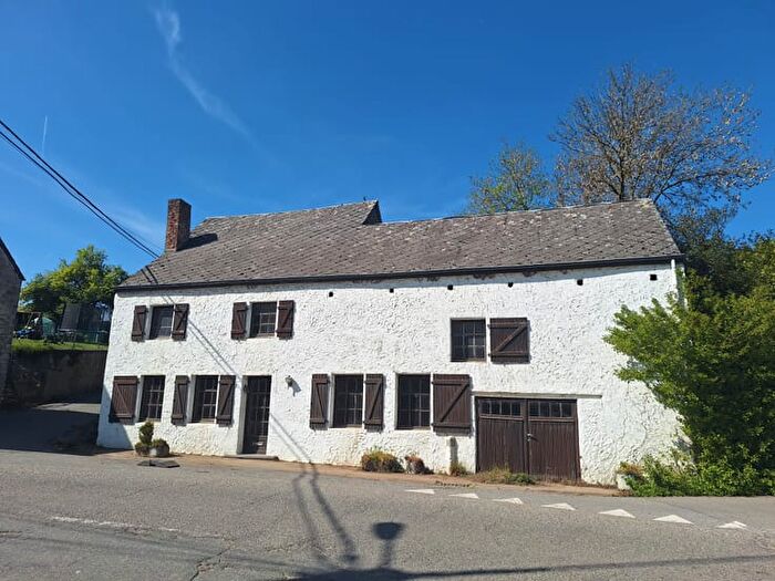 Maison 4 pièces à vendre à Rue De Spa, Leignon