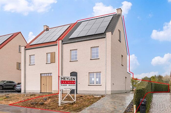 Maison 4 pièces à Oude Tiensebaan, BEKKEVOORT, à vendre