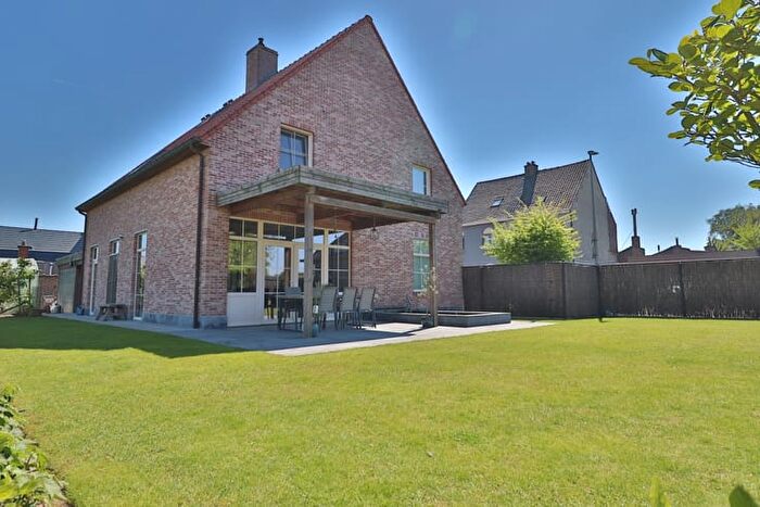 Maison 3 pièces à vendre à Lauwsestraat, AALBEKE