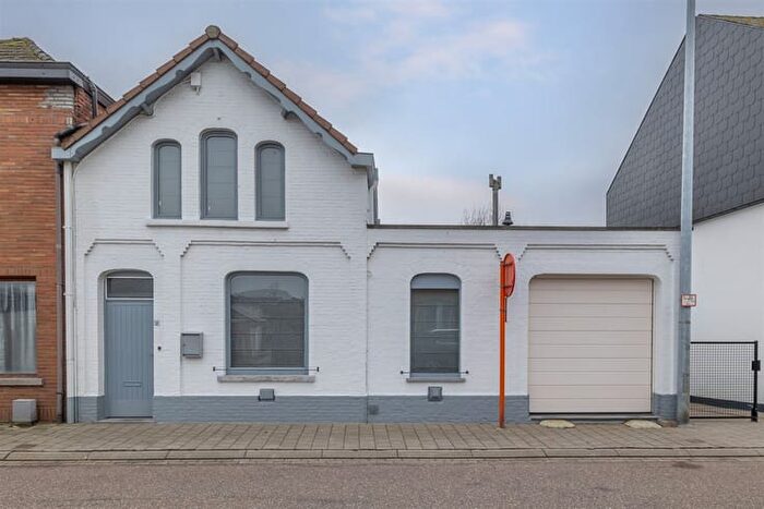 Maison 2 pièces à Michel Janssensstraat, SCHERPENHEUVEL, à vendre