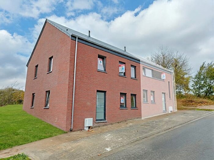 Maison 4 pièces à vendre à Rue Royale, Fontainel'Évêque