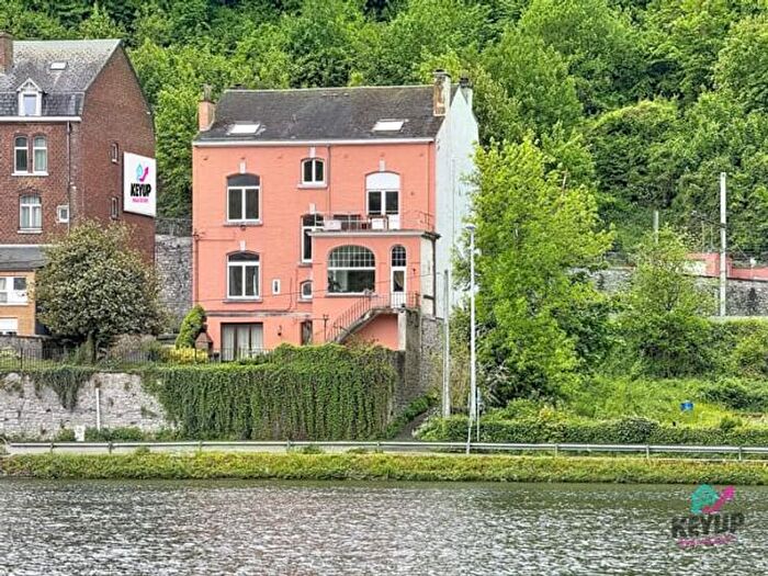 Appartement 1 pièce à vendre - Rue Maréchal Franchet d'Esperey, Dinant