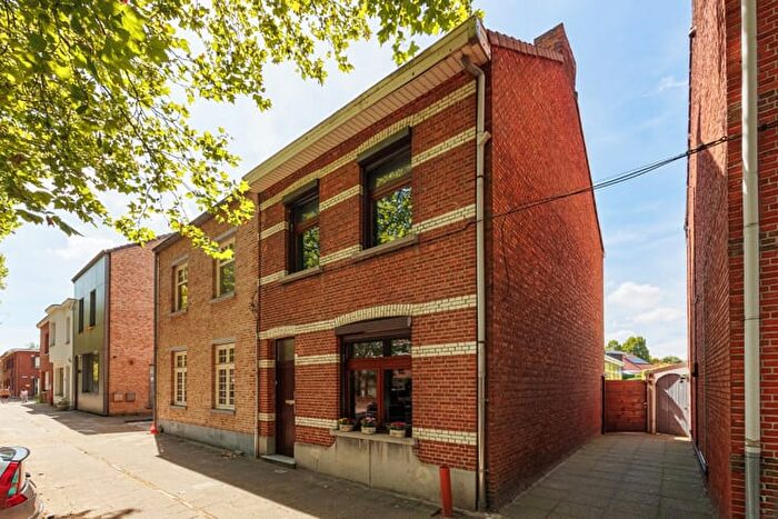 Maison 4 pièces à Lage Kaart, Brasschaat, à vendre