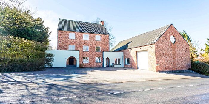 Maison 5 pièces à SaintGéry, WaalsBrabant, à vendre