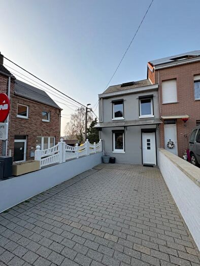 Maison 11 pièces à vendre - Rue Fleurie, Wavre