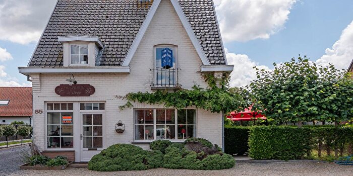 Maison 2 pièces à Pastorijstraat, Zwevezele, à vendre