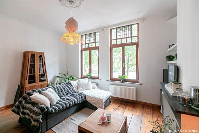 Appartement 1 pièce à louer - Vlaamsekaai, Antwerpen