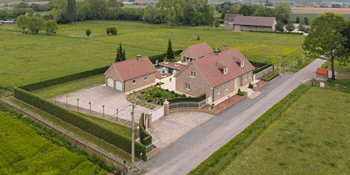 Maison 6 pièces à vendre à Hogestraat, Staden
