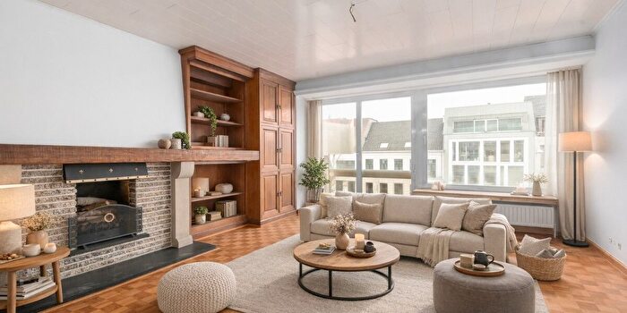 Appartement 2 pièces à Stationsstraat, Eeklo, à vendre