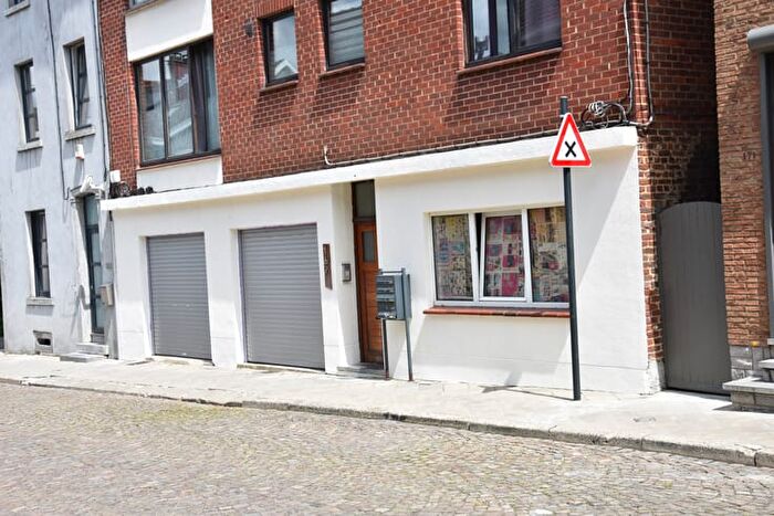 Appartement 2 pièces à Rue Du Coucou, Charleroi, à vendre