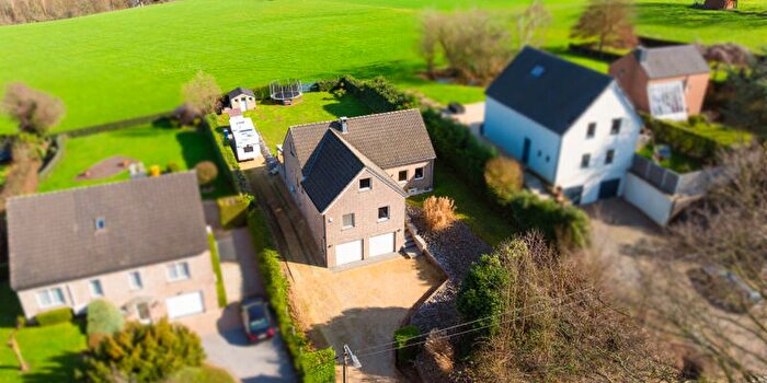 Maison 5 pièces à Chaussée de Julémont, SaintAndré, à vendre