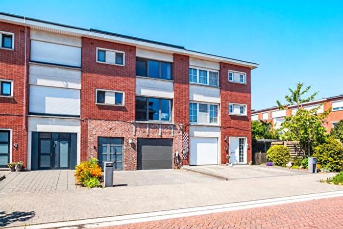 Vlierenpaal, Kontich : Maison 4 pièces à vendre
