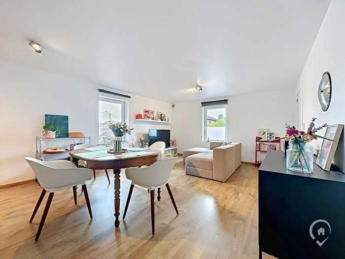 Appartement 2 pièces à Rue de Liège, SommeLeuze, à vendre