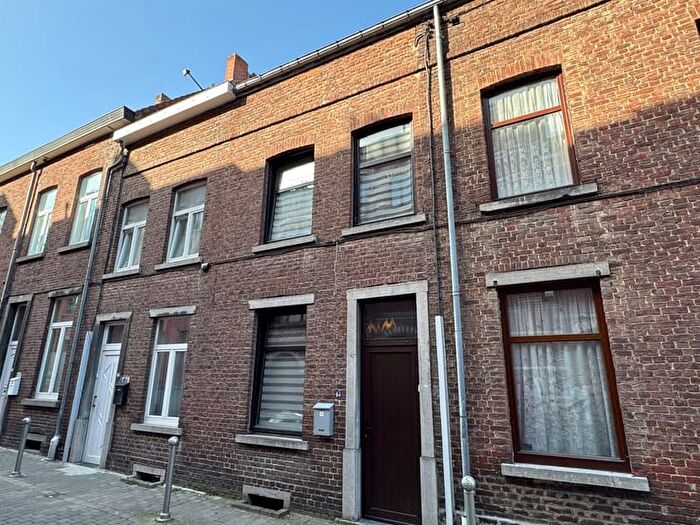 Rue Seutin, NIVELLES : Maison 2 pièces à vendre