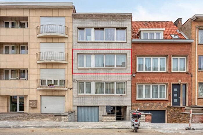Nieuwelaan, StrombeekBever : Appartement 2 pièces à vendre