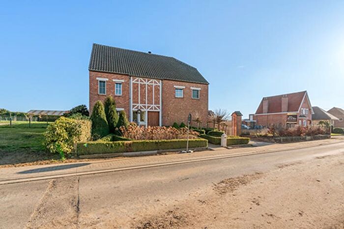Maison 20 pièces à Halensebaan, Waanrode, à vendre
