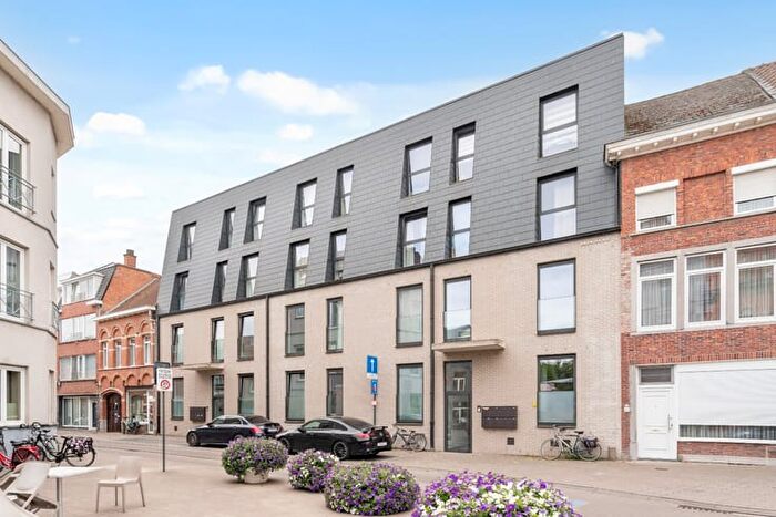 Appartement 1 pièce à vendre à Zand, b